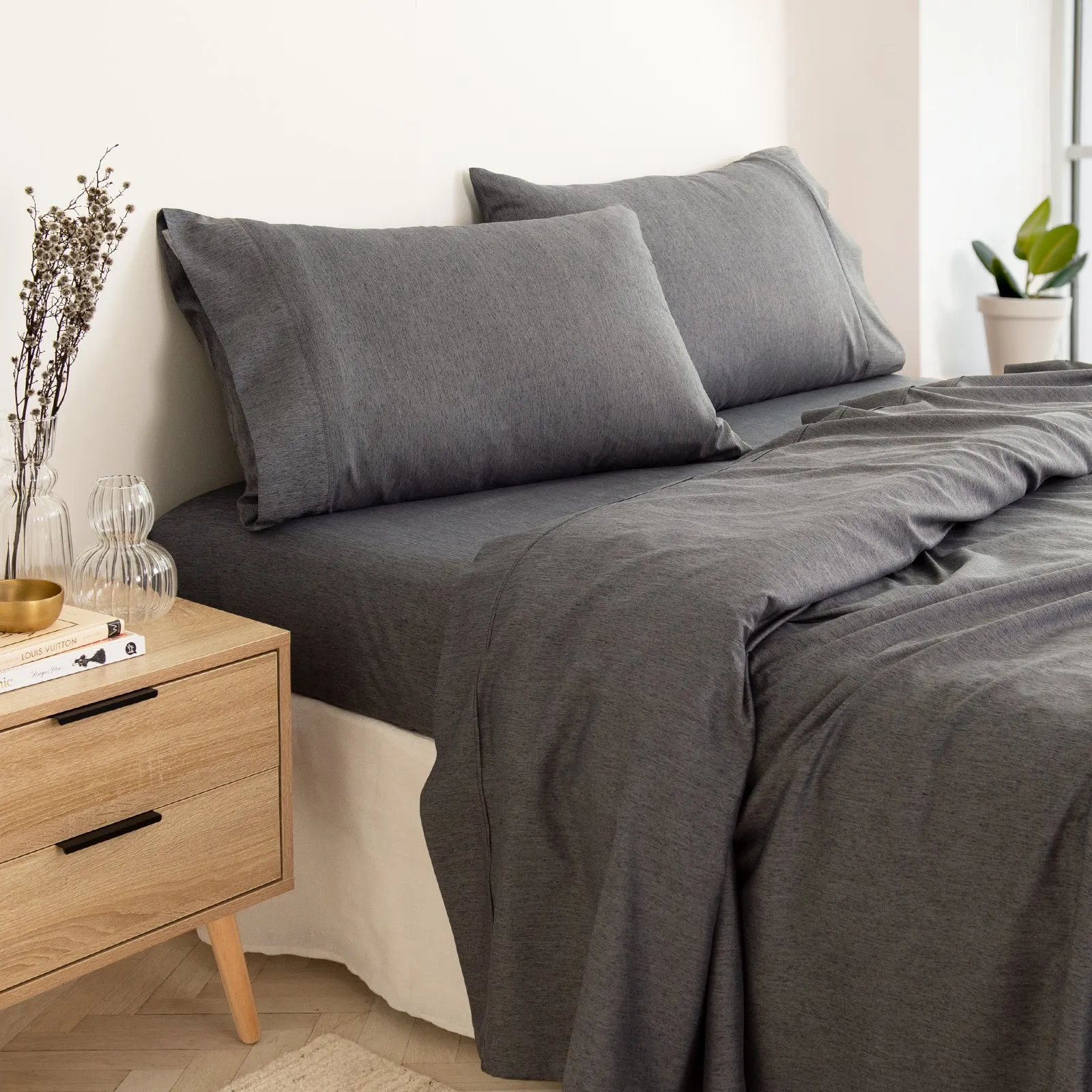 3000 Thread Count Bamboo Cooling Sheet Set | King Size | Charcoal