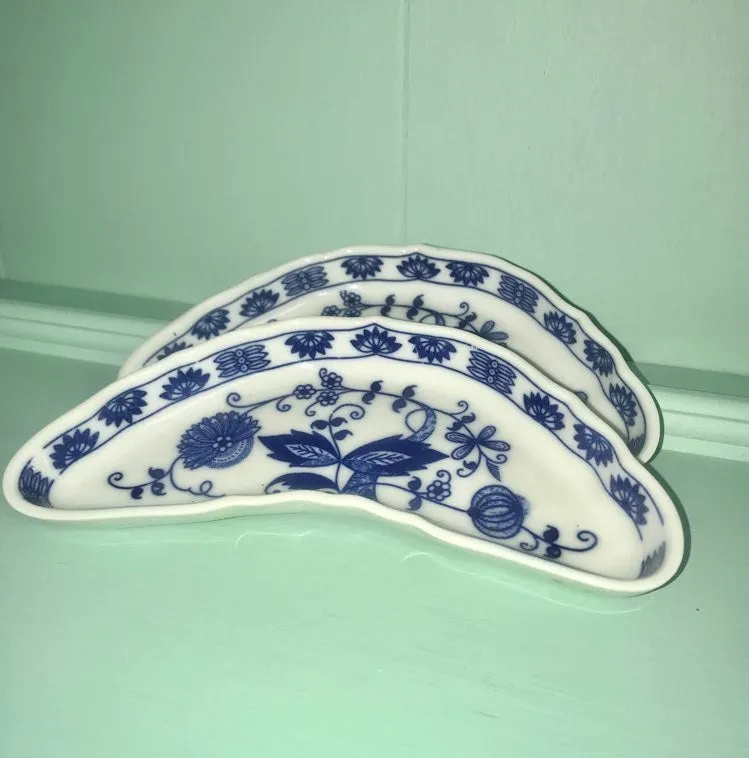 Blue Onion Bone Dishes
