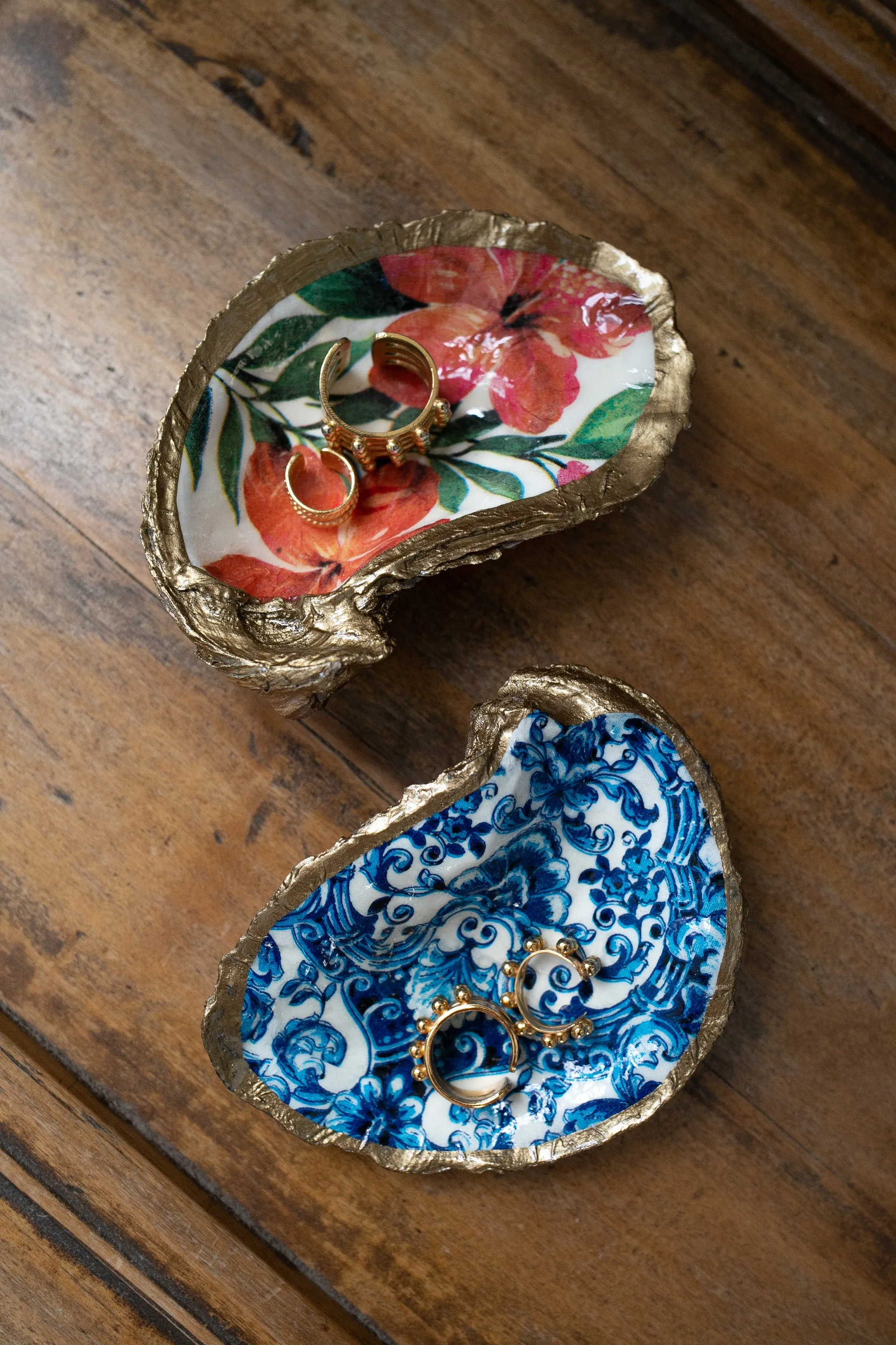 Indigo Decoupage Oyster Ring Dish