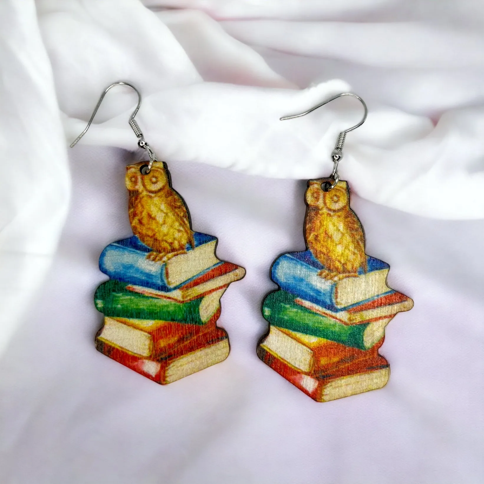 Librarian Earrings - Teacher Earrings, Reading Earrings, Book Club Earrings, Book Club, Library Earrings, Reading Teacher