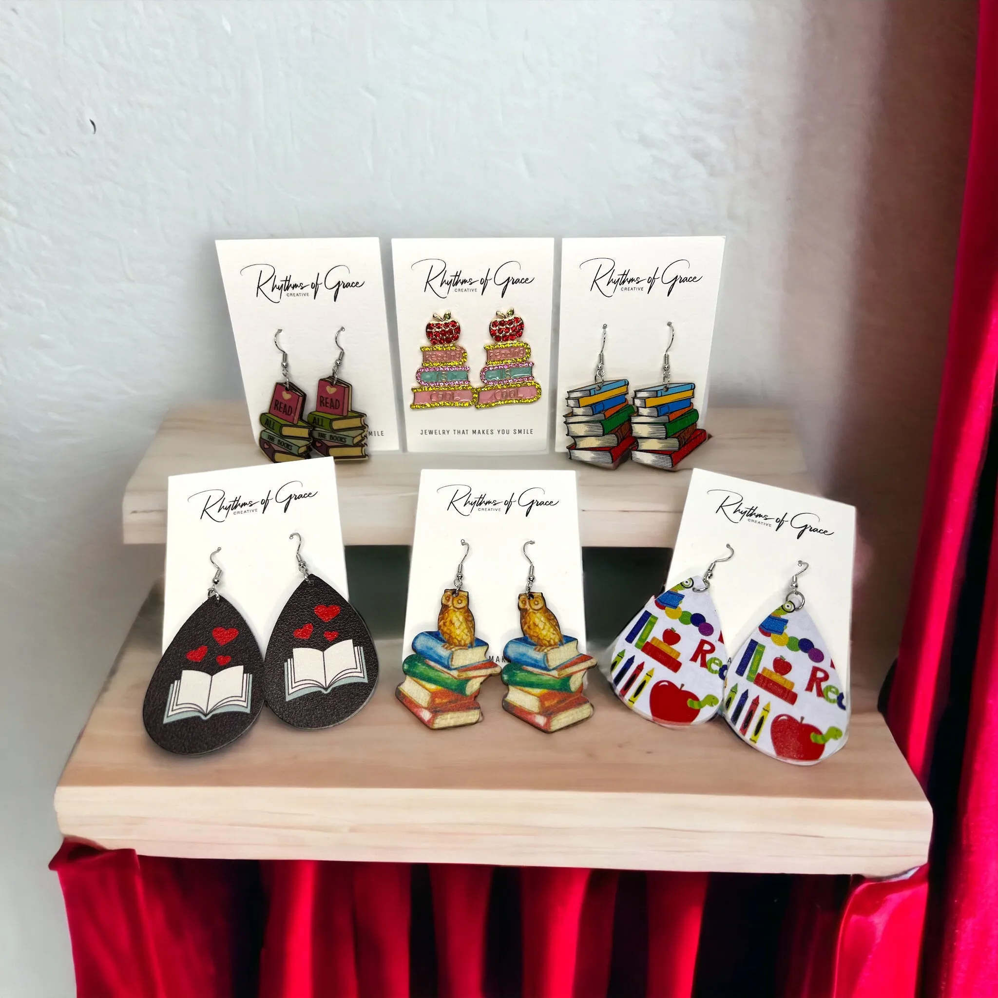 Librarian Earrings - Teacher Earrings, Reading Earrings, Book Club Earrings, Book Club, Library Earrings, Reading Teacher