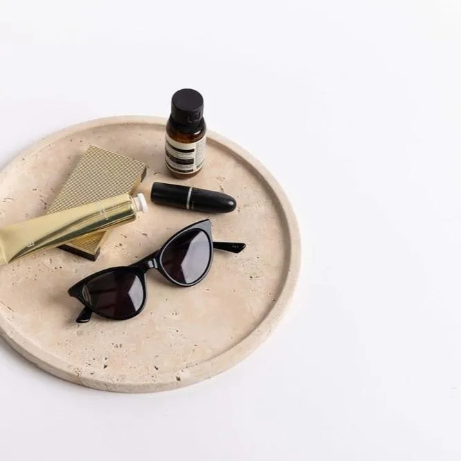 Moon Round Tray - Light Travertine